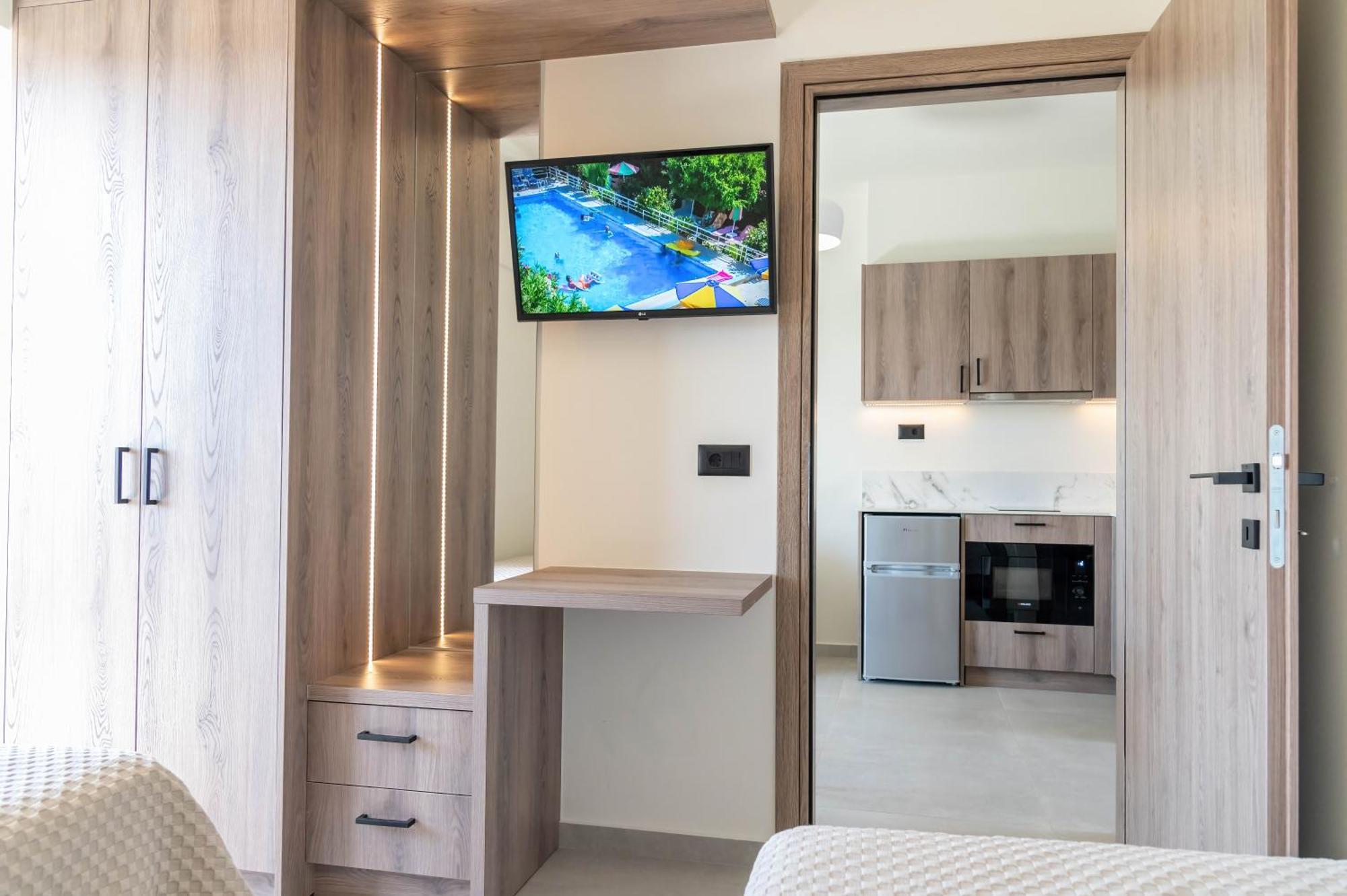 העיירה רתימנו Missiria Apartments מראה חיצוני תמונה