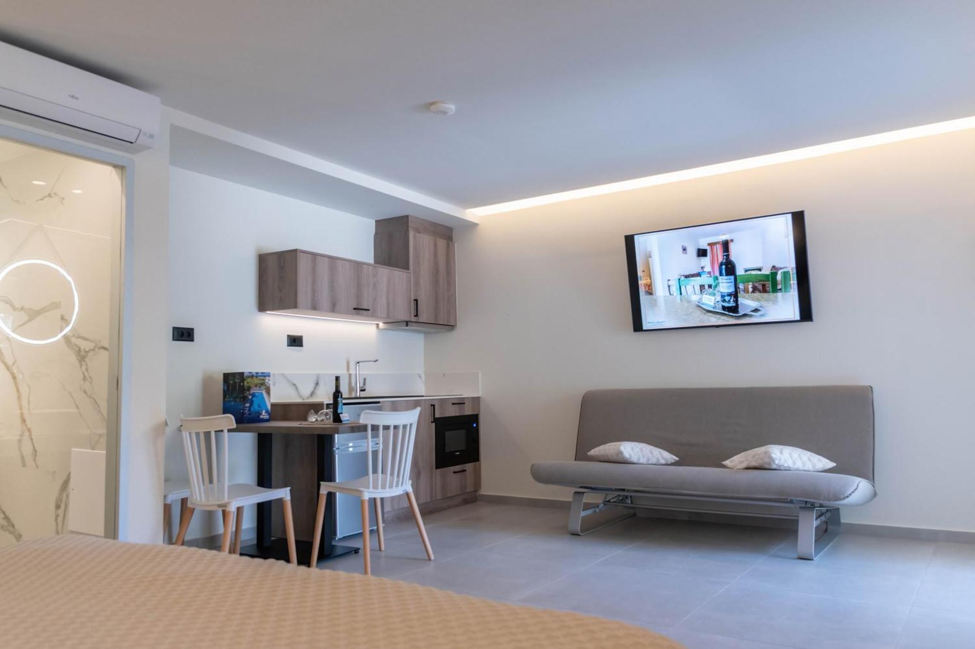 העיירה רתימנו Missiria Apartments מראה חיצוני תמונה