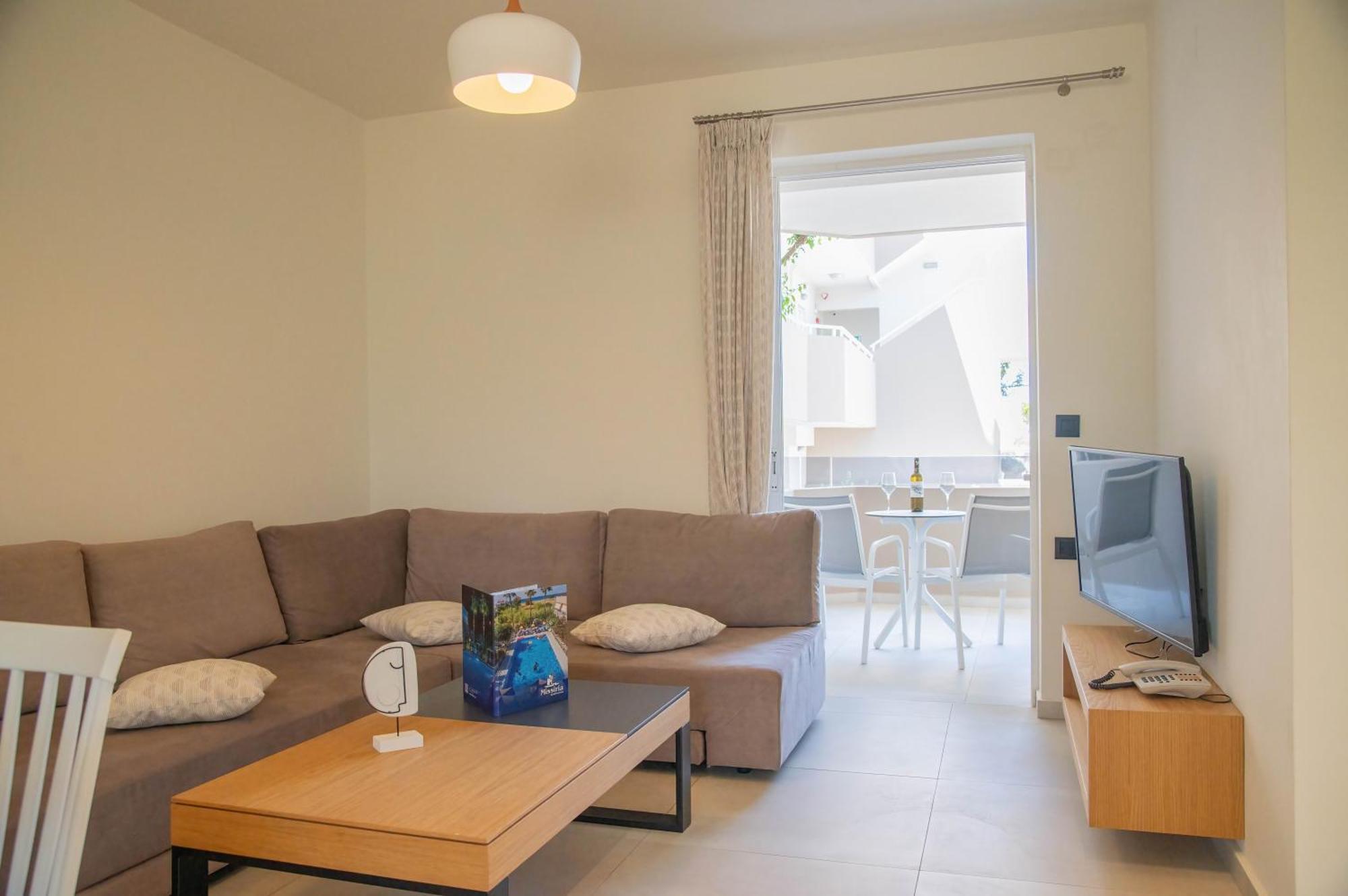 העיירה רתימנו Missiria Apartments מראה חיצוני תמונה